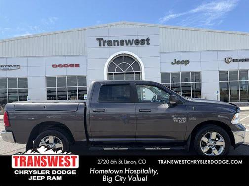 Granite Crystal Metallic Clearcoat 2019 RAM 1500 Big Horn
