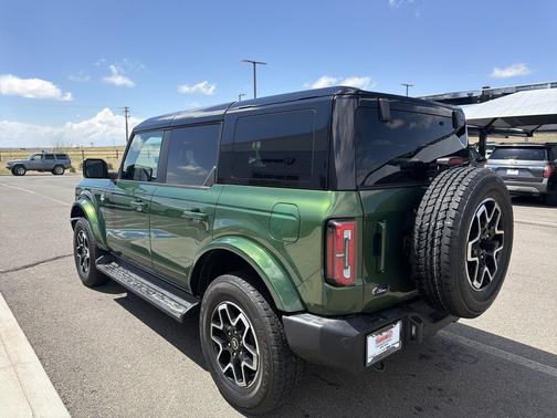 Green Metallic 2025 Ford Bronco Outer Banks