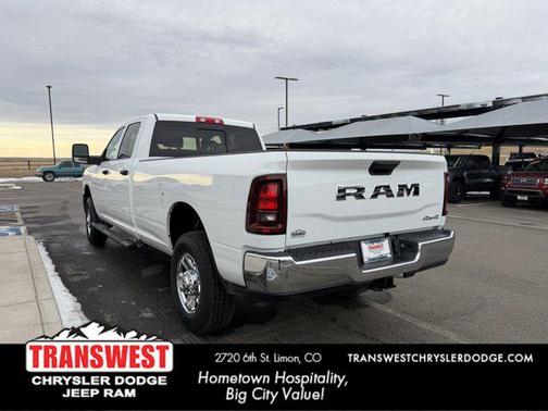 Bright White Clearcoat 2026 RAM 3500 Tradesman Crew Cab 4x4 8' Box