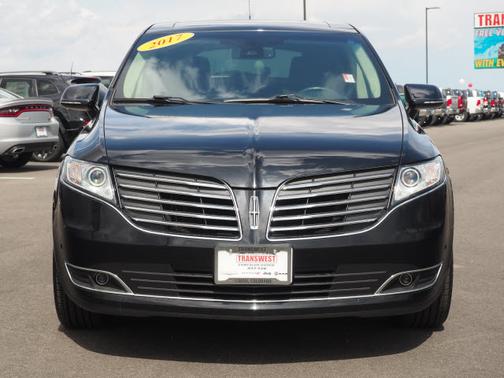 Black 2017 Lincoln MKT Elite