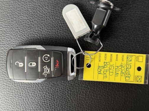 Flame Red Clearcoat 2025 RAM 1500 Big Horn/Lone Star