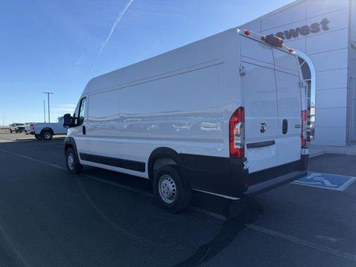 Bright White Clearcoat 2026 RAM ProMaster 3500 High Roof