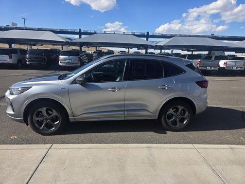 Silver Metallic 2024 Ford Escape ST-Line