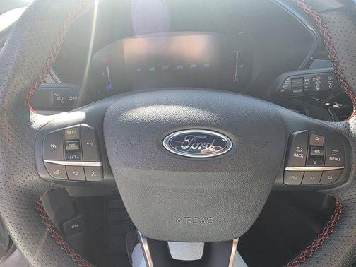 Silver Metallic 2024 Ford Escape ST-Line