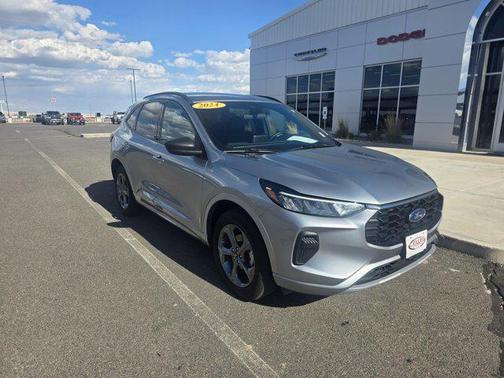 Silver Metallic 2024 Ford Escape ST-Line