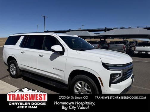 Summit White 2025 Chevrolet Suburban LT