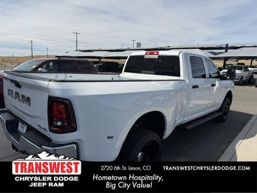 Bright White Clearcoat 2026 RAM 3500 Tradesman Crew Cab 4x4 8' Box