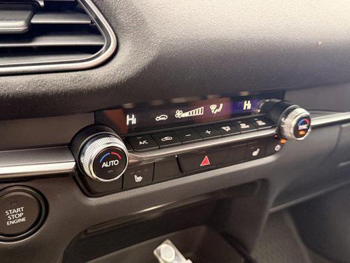 2025 Mazda CX-30 2.5 Carbon Turbo