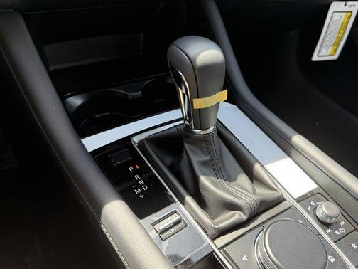 2025 Mazda Mazda3 FWD w/Select Package