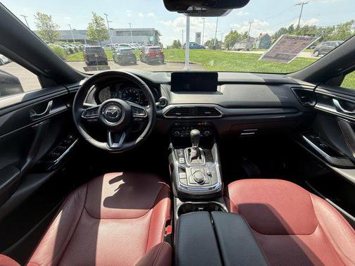 2023 Mazda CX-9 Carbon Edition