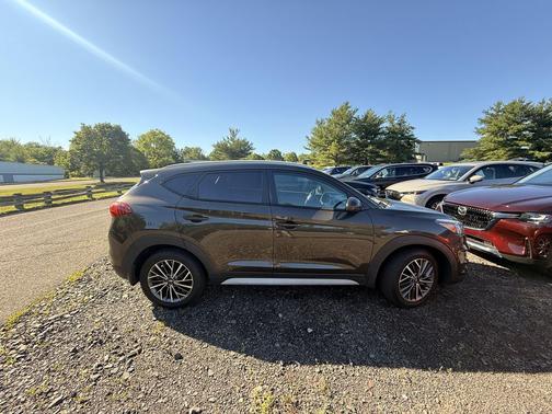 Sage Brown 2019 Hyundai TUCSON SE