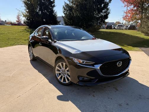 Jet Black Mica 2026 Mazda Mazda3 FWD w/Preferred Package
