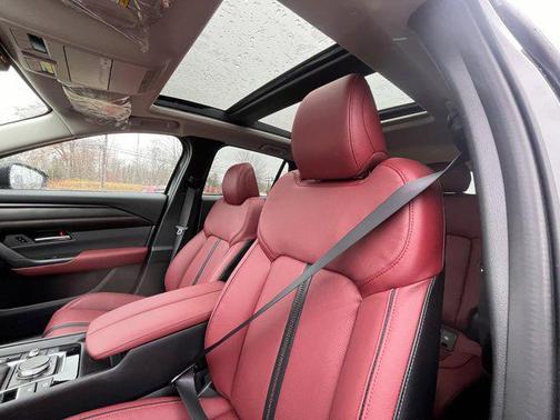 2025 Mazda CX-50 Hybrid Premium Plus Package