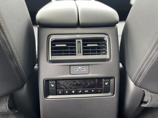 Polymetal Gray Metallic 2026 Mazda CX-70 3.3 Turbo Premium Plus