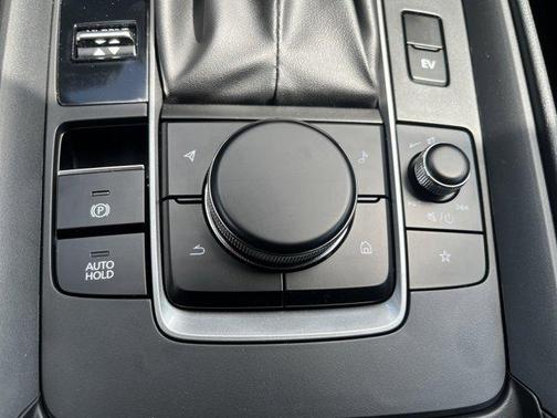 2025 Mazda CX-50 Hybrid Preferred Package