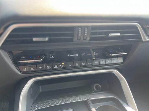 2025 Mazda CX-90 PHEV Premium Plus