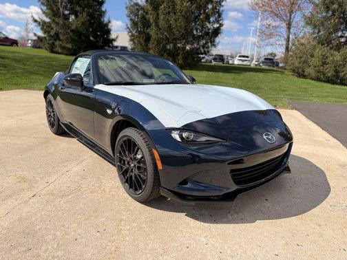 Deep Crystal Blue Mica 2026 Mazda MX-5 Miata Club