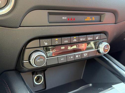 2025 Mazda CX-5 Carbon Edition