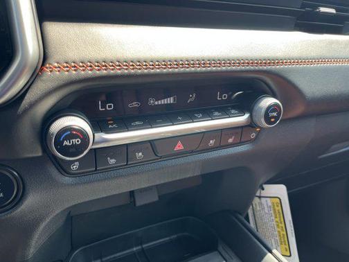 2025 Mazda CX-50 2.5 Turbo Premium Package