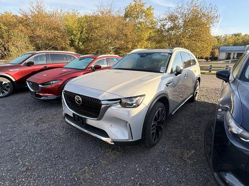 2024 Mazda CX-90 PHEV Premium Plus