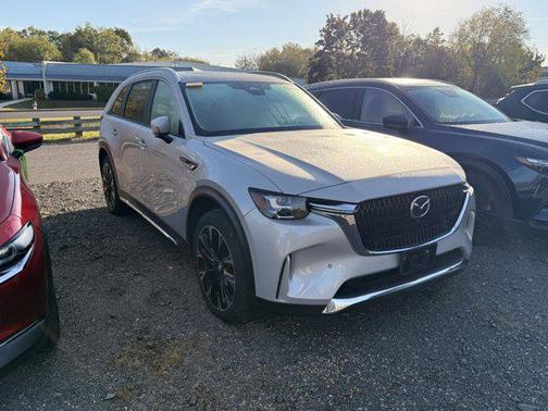2024 Mazda CX-90 PHEV Premium Plus