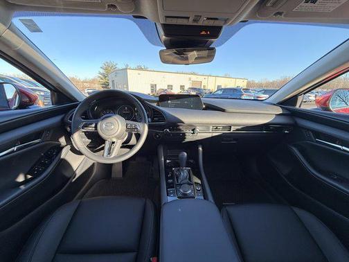 2025 Mazda Mazda3 FWD w/Preferred Package