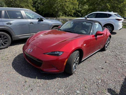 2016 Mazda MX-5 Miata Grand Touring