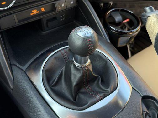 2016 Mazda MX-5 Miata Grand Touring