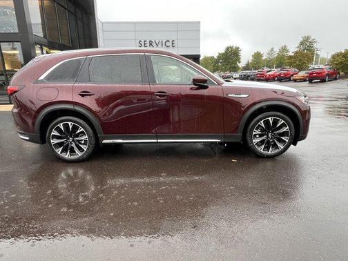 2025 Mazda CX-90 PHEV Base