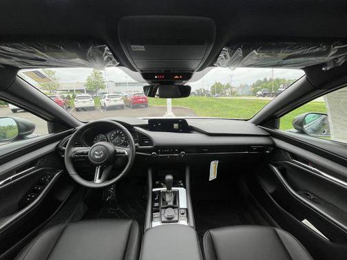 2025 Mazda Mazda3 FWD w/Preferred Package