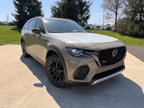 Zircon Sand Metallic 2026 Mazda CX-70 3.3 Turbo Premium