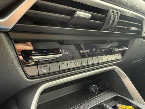 2024 Mazda CX-90 3.3 Turbo Premium