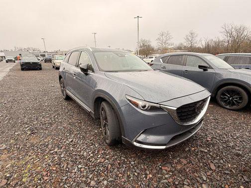2023 Mazda CX-9 Carbon Edition