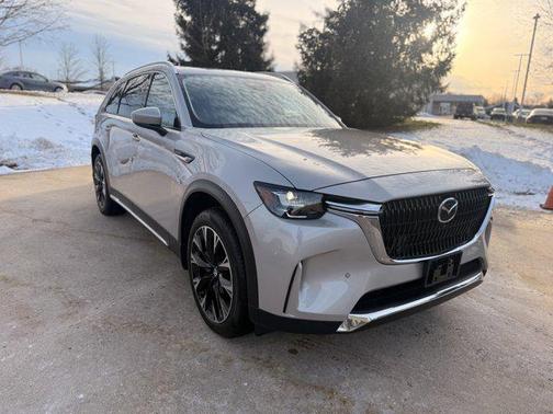 2024 Mazda CX-90 PHEV Premium Plus