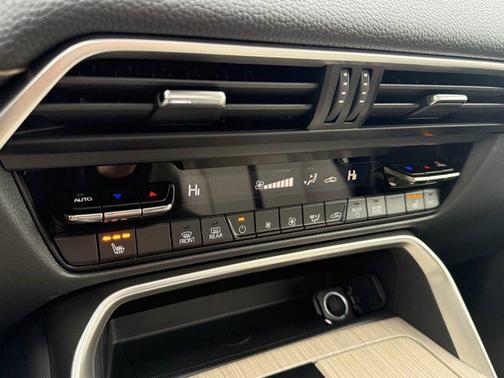 2025 Mazda CX-70 3.3 Turbo Premium Package