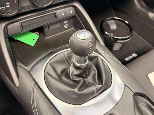Aero Gray Metallic 2026 Mazda MX-5 Miata Club