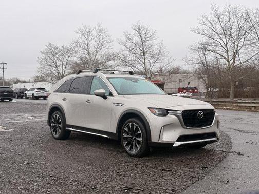 2024 Mazda CX-90 PHEV Premium