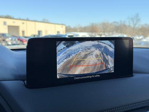 2023 Mazda CX-5 2.5 S Preferred Package