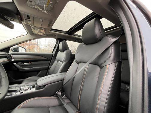 2025 Mazda CX-50 Hybrid Premium Plus Package