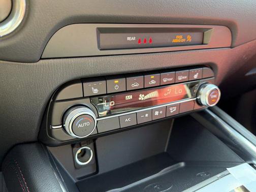 2025 Mazda CX-5 Carbon Edition