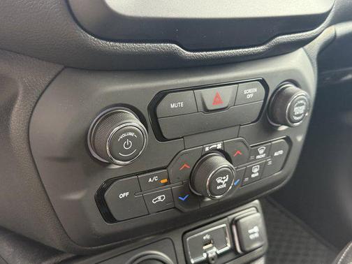 2018 Jeep Renegade Altitude