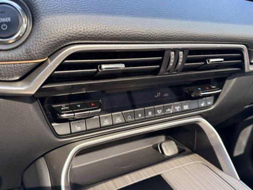2024 Mazda CX-90 PHEV Premium