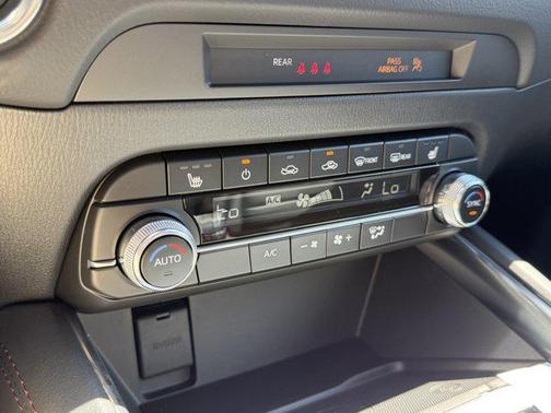 2025 Mazda CX-5 Carbon Edition