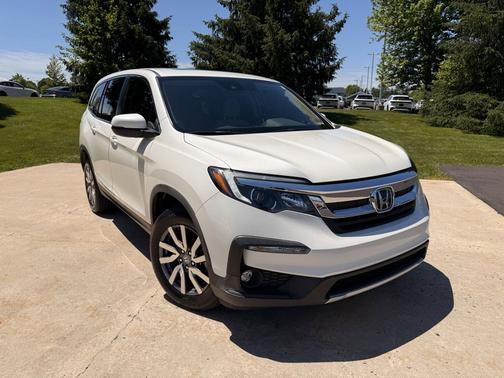 Crystal Black Pearl 2019 Honda Pilot EX-L