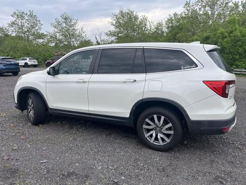 Crystal Black Pearl 2019 Honda Pilot EX-L