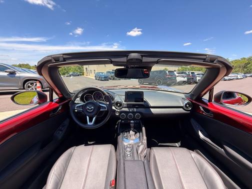 Soul Red Crystal 2018 Mazda MX-5 Miata RF Grand Touring