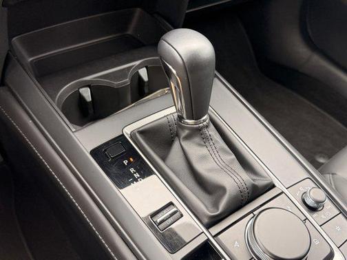 Snowflake White Pearl Mica 2023 Mazda CX-30 2.5 S Select Package