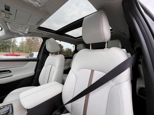 2025 Mazda CX-90 PHEV Base
