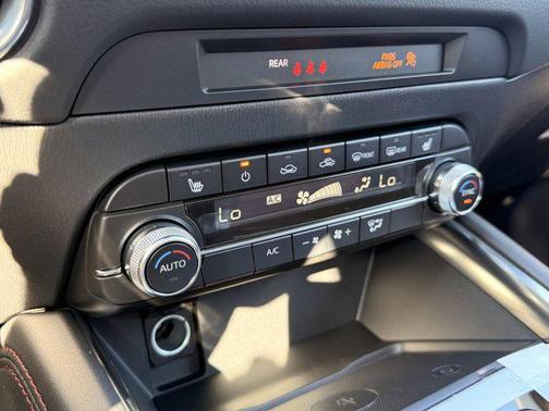 2025 Mazda CX-5 Carbon Edition