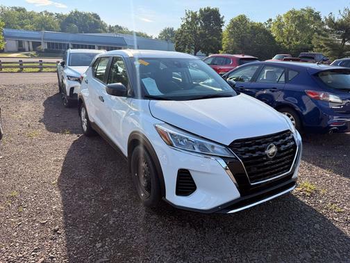 Fresh Powder 2025 Nissan Kicks S